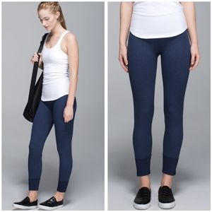 Lululemon Ebb To Street Pant
Heathered Deep Navy